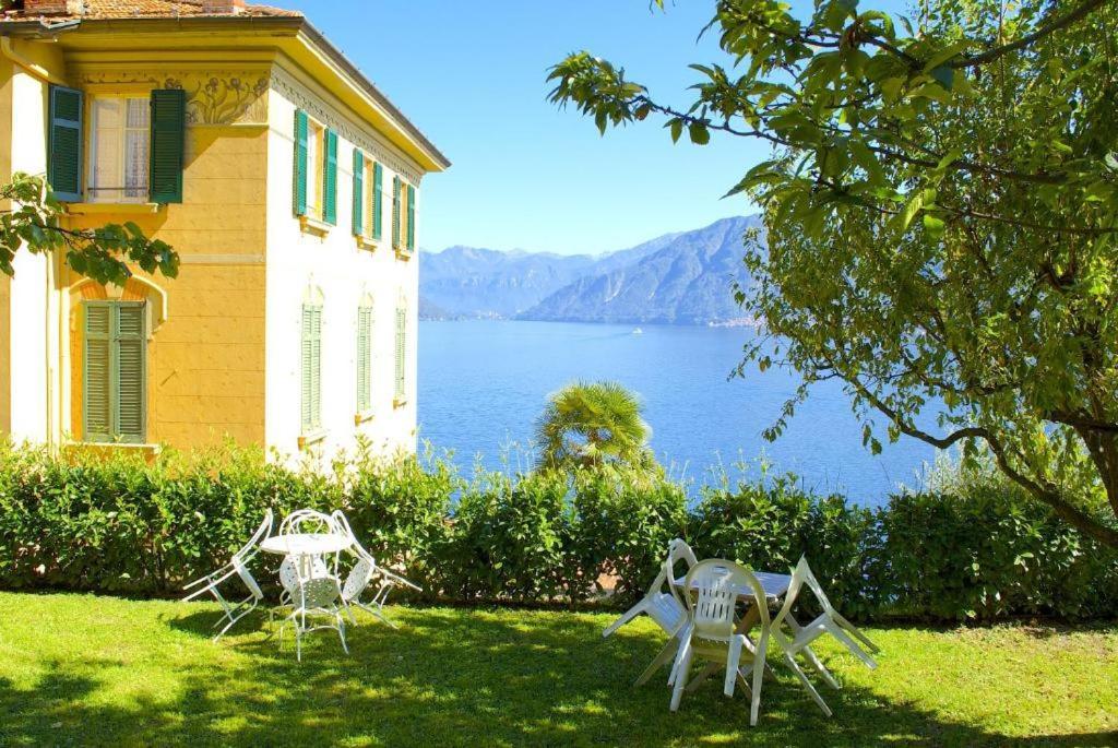The Family - Apartments In Villa With Lake View Argegno Exterior photo